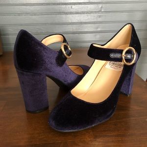 Navy Blue Velvet Liz Claiborne Block Heels